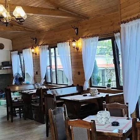 Pensjonat деметра *